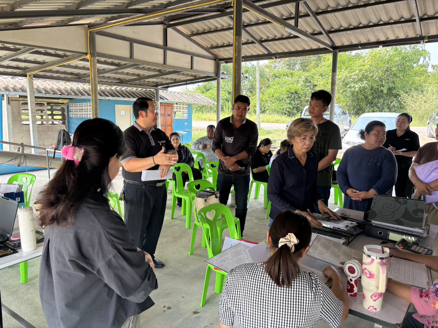 title - ส.ป.ก.พระนครศรีอยุธยา เข้าร่วมประชุมการบริหารจัดการกลุ่มสวนของพ่อ ร่วมกับเจ้าหน้าที่สถาบันพัฒนาองค์กรชุมชน (พอช.) 