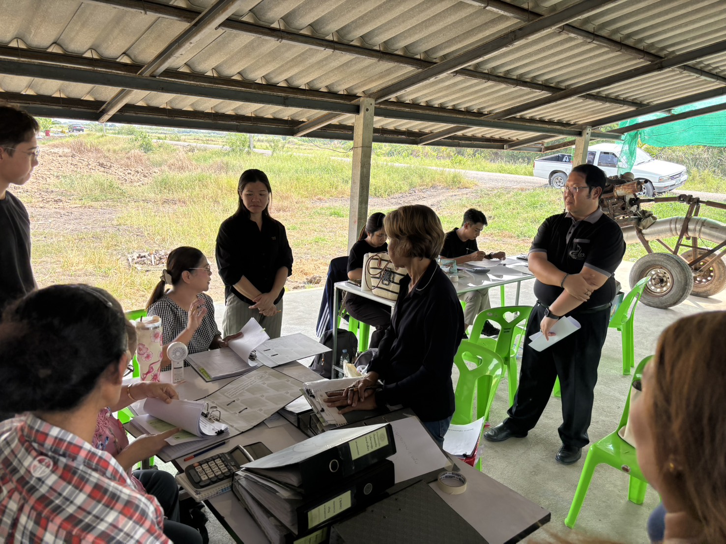 title - ส.ป.ก.พระนครศรีอยุธยา เข้าร่วมประชุมการบริหารจัดการกลุ่มสวนของพ่อ ร่วมกับเจ้าหน้าที่สถาบันพัฒนาองค์กรชุมชน (พอช.) 