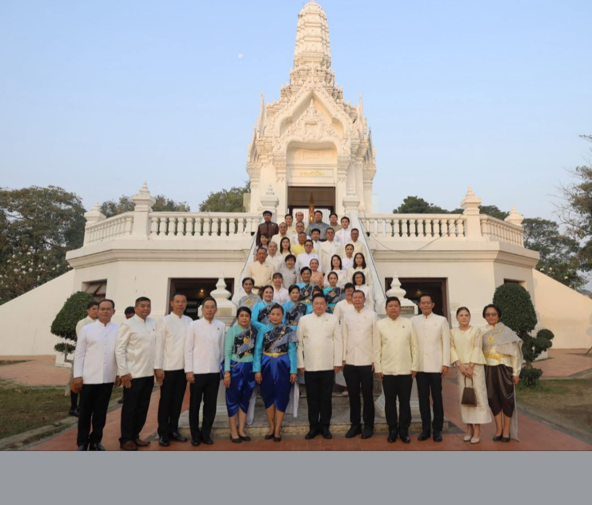 title - ส.ป.ก.พระนครศรีอยุธยา เข้าร่วมพิธีสักการะศาลหลักเมือง ณ ศาลหลักเมือง พิธีสักการะอยุธยามหาปราสาท ณ อยุธยามหาปราสาท พิธีบรวงสรวงบูรพกษัตริยาธิราชแห่งกรุงศรีอยุธยา ณ พระบรมราชานุสาวรีย์สมเด็จพระรามาธิบดีที่ ๑ (พระเจ้าอู่ทอง) และพิธีสักการะพระบรมสารีริกธาตุ ณ พิพิธภัณฑสถานแห่งชาติ เจ้าสามพระยา 