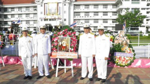 พิธีวางพวงมาลา สักการะวันปิยะมหาราช.....  