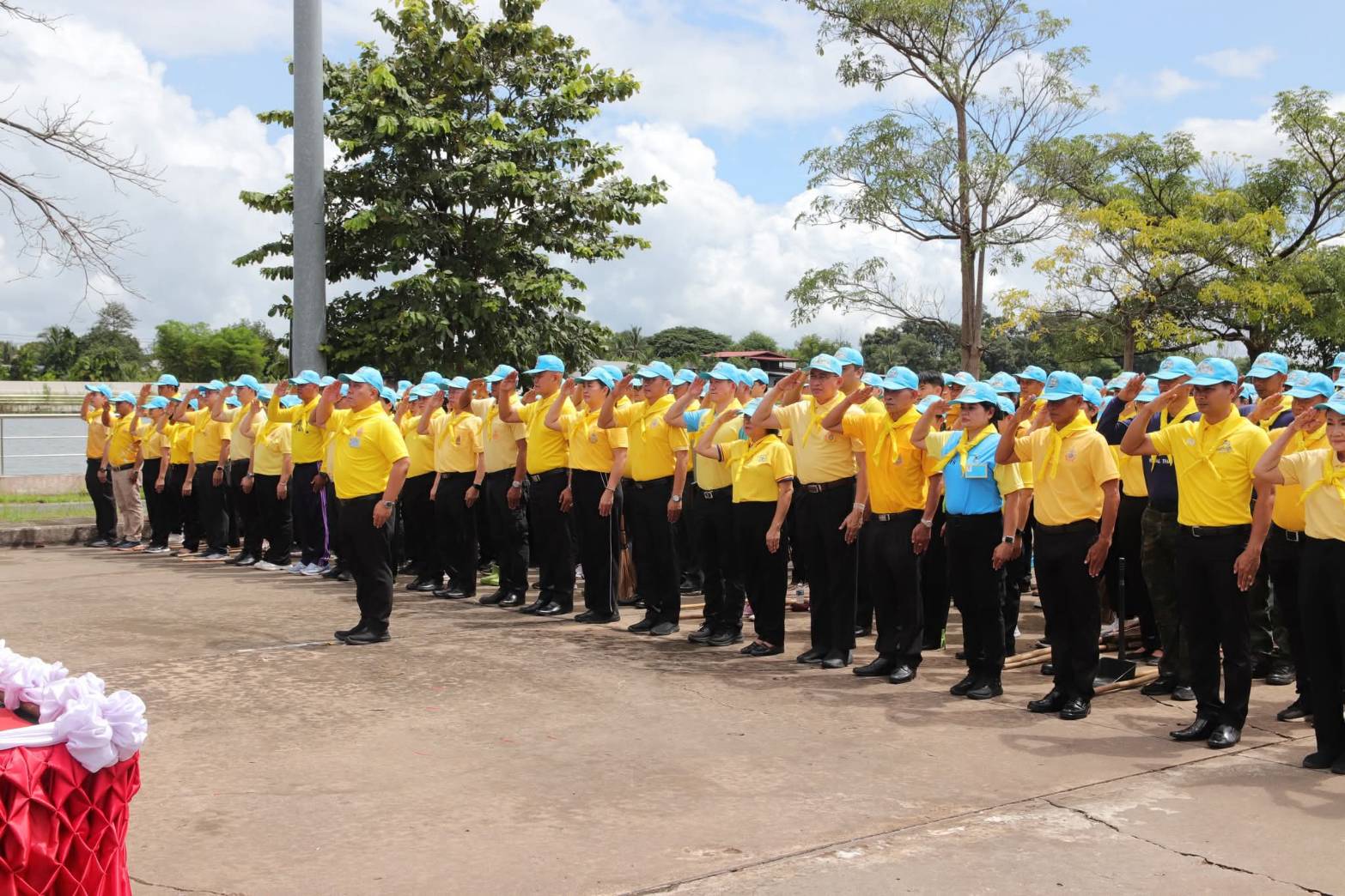 title - สำนักการปฏิรูปที่ดินจังหวัดบึงกาฬ เข้าร่วมกิจกรรมจิตอาสาพัฒนาปรับปรุงภูมิทัศน์