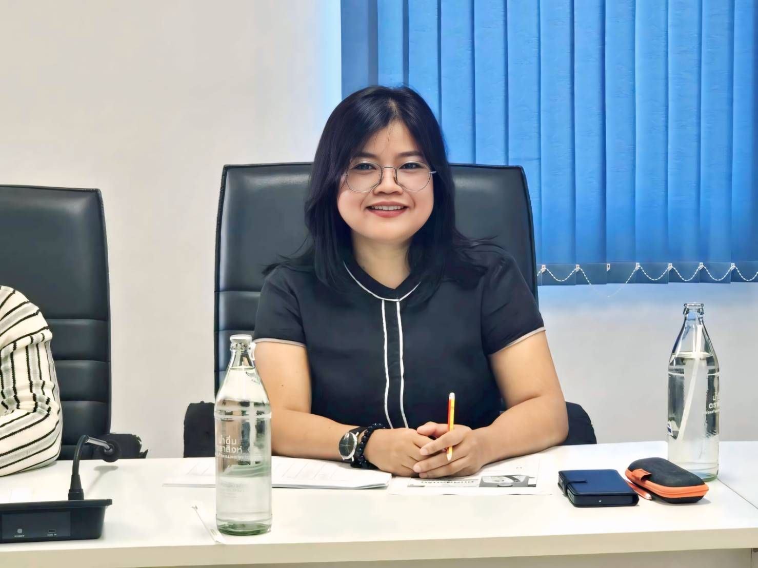 title - นายกฤตวิทย์ พิมพ์ทองงาม ผู้ตรวจราชการกรม สำนักงานการปฏิรูปที่ดินเพื่อเกษตรกรรม เข้าร่วมประชุมตรวจติดตามความก้าวหน้าผลการดำเนินงานตามแผนการตรวจราชการ ประจำปีงบประมาณ พ.ศ. 2569 รอบที่ 1 ส.ป.ก.บึงกาฬ