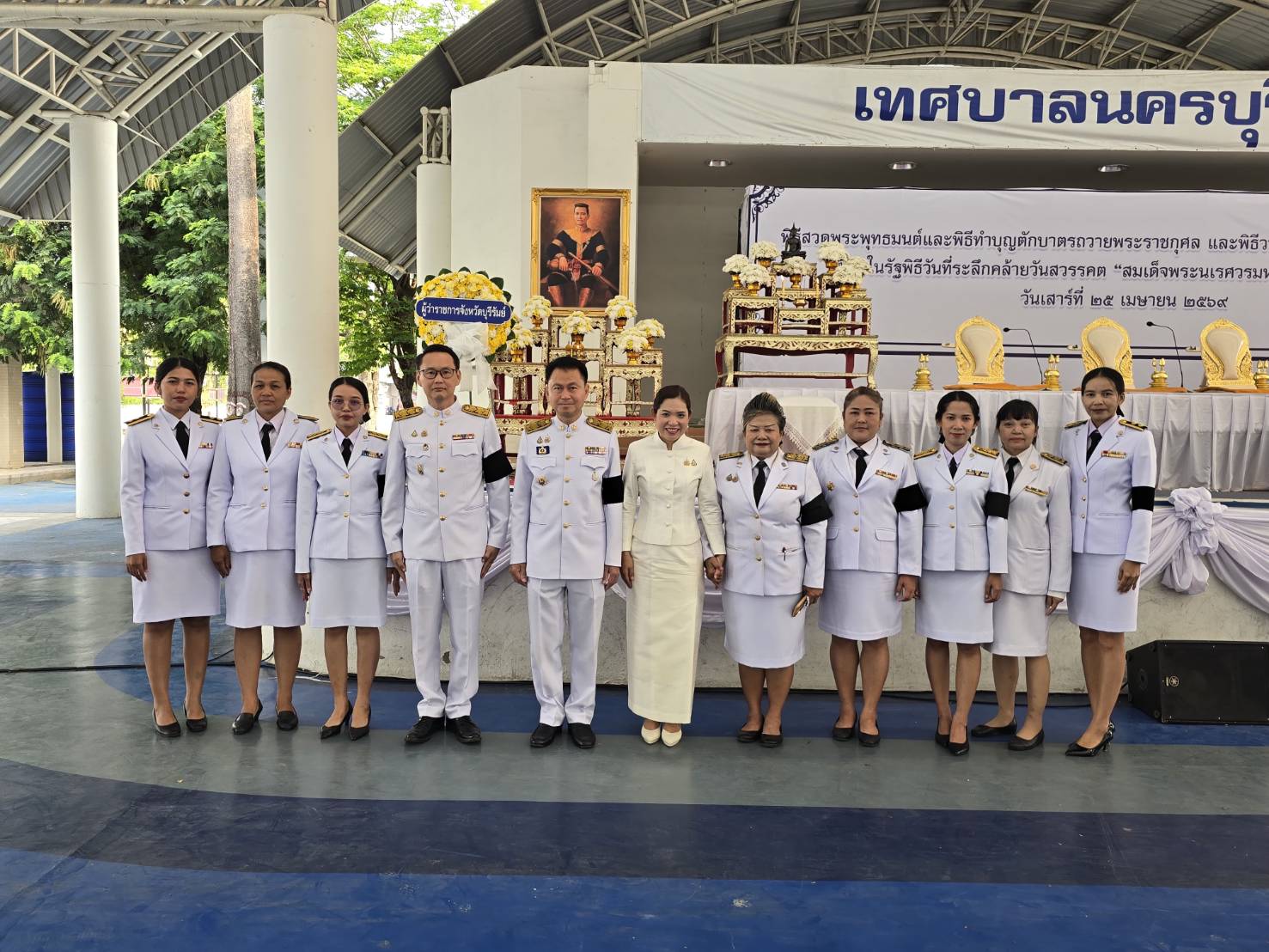 วันเสาร์ที่ 25 เมษายน 2569 เวลา 07.00 น. นายประเสริฐ กาญจนเกียรติกุล ปฏิรูปที่ดินจังหวัดบุรีรัมย์ พร้อมเจ้าหน้าที่ ส.ป.ก.บุรีรัมย์ ร่วมรัฐพิธีวันที่ระลึกคล้ายวันสวรรคต 