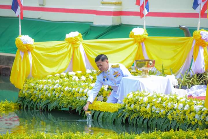 ปฏิรูปที่ดินจังหวัดบุรีรัมย์ ร่วมพิธีพลีกรรมตักน้ำจากแหล่งน้ำศักดิ์สิทธิ์ ประจำจังหวัดบุรีรัมย์ เพื่อนำไปจัดทำน้ำพระพุทธมนต์ศักดิ์สิทธิ์ ในงานเฉลิมพระเกียรติ พระบาทสมเด็จพระเจ้าอยู่หัว เนื่องในโอกาสพระราชพิธีมหามงคลเฉลิมพระชนมพรรษา 6 รอบ 28 กรกฎาคม 2567