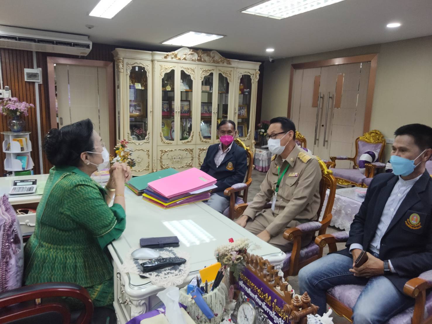 ปฏิรูปที่ดินจังหวัดบุรีรัมย์ เข้าพบอธิการบดีมหาลัยราชภัฏบุรีรัมย์ เพื่อประสานการพัฒนาเกษตรกรในพื้นที่เขตปฏิรูปที่ดินจังหวัดบุรีรัมย์        (ข่าวแชร์)