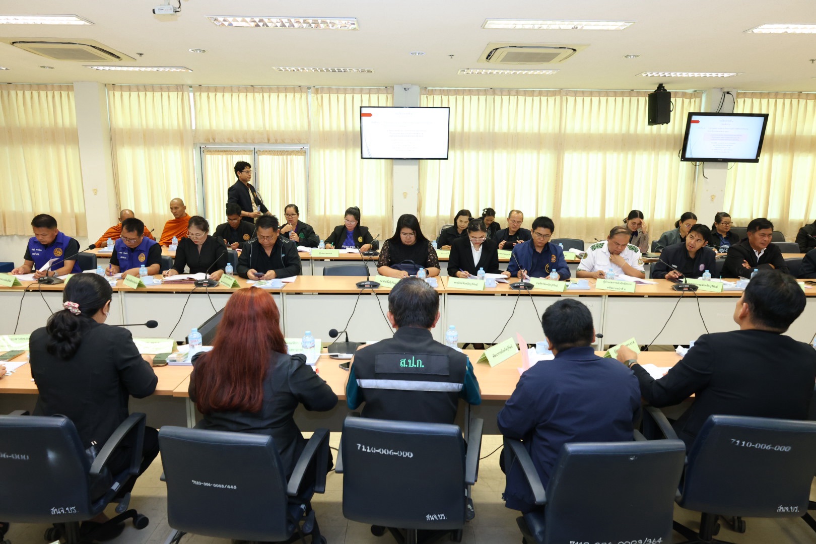 title - วันศุกร์ที่ 19 ธันวาคม 2568 เวลา 13.00 น. สำนักงานการปฏิรูปที่ดินจังหวัดบุรีรัมย์ (ส.ป.ก.บุรีรัมย์) จัดการประชุมคณะกรรมการปฏิรูปที่ดินจังหวัดบุรีรัมย์ (คปจ.บุรีรัมย์) ครั้งที่ 5/2568