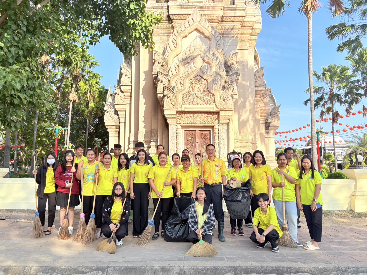 ส.ป.ก.บุรีรัมย์ จัดกิจกรรมจิตอาสาบำเพ็ญสาธารณประโยชน์และบำเพ็ญสาธารณกุศล เนื่องในวันคล้ายวันพระราชสมภพ พระบาทสมเด็จพระบรมชนกาธิเบศร มหาภูมิพลอดุลเดชมหาราช บรมนาถบพิตร วันชาติ และวันพ่อแห่งชาติ 5 ธันวาคม 2567 (ข่าวแชร์)