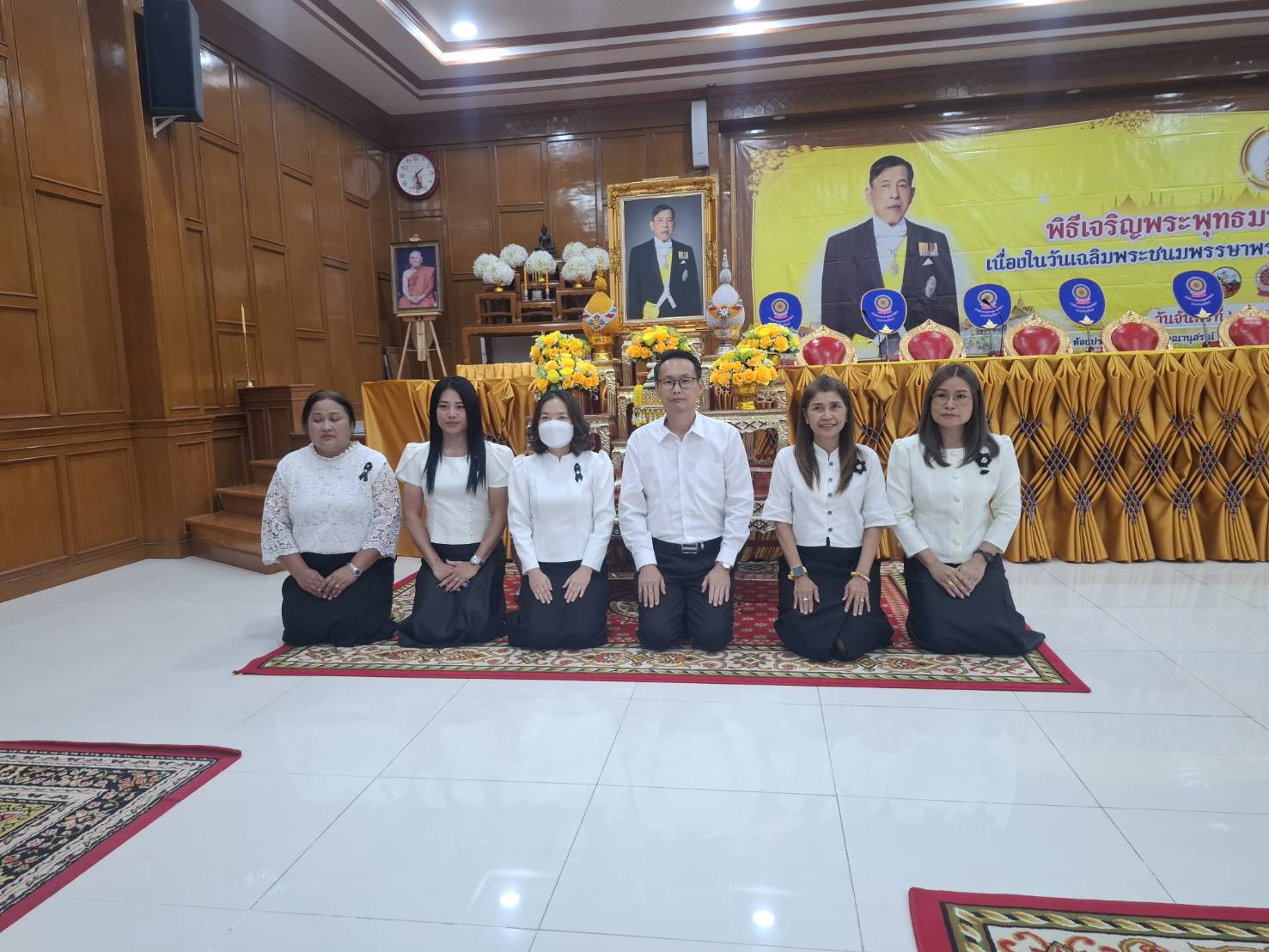 title - วันที่ 27 กรกฎาคม 2569 เวลา 13.00 น. นายประเสริฐ กาญจนเกียรติกุล ปฏิรูปที่ดินจังหวัดบุรีรัมย์ พร้อมด้วยเจ้าหน้าที่ ส.ป.ก.บุรีรัมย์ ร่วมพิธีเจริญพระพุทธมนต์เจริญจิตภาวนาเพื่อถวายพระพรชัยมงคลแด่พระบาทสมเด็จพระวชิรเกล้าเจ้าอยู่หัว เนื่องในวันเฉลิมพระชนมพรรษา 28 กรกฎาคม 2569