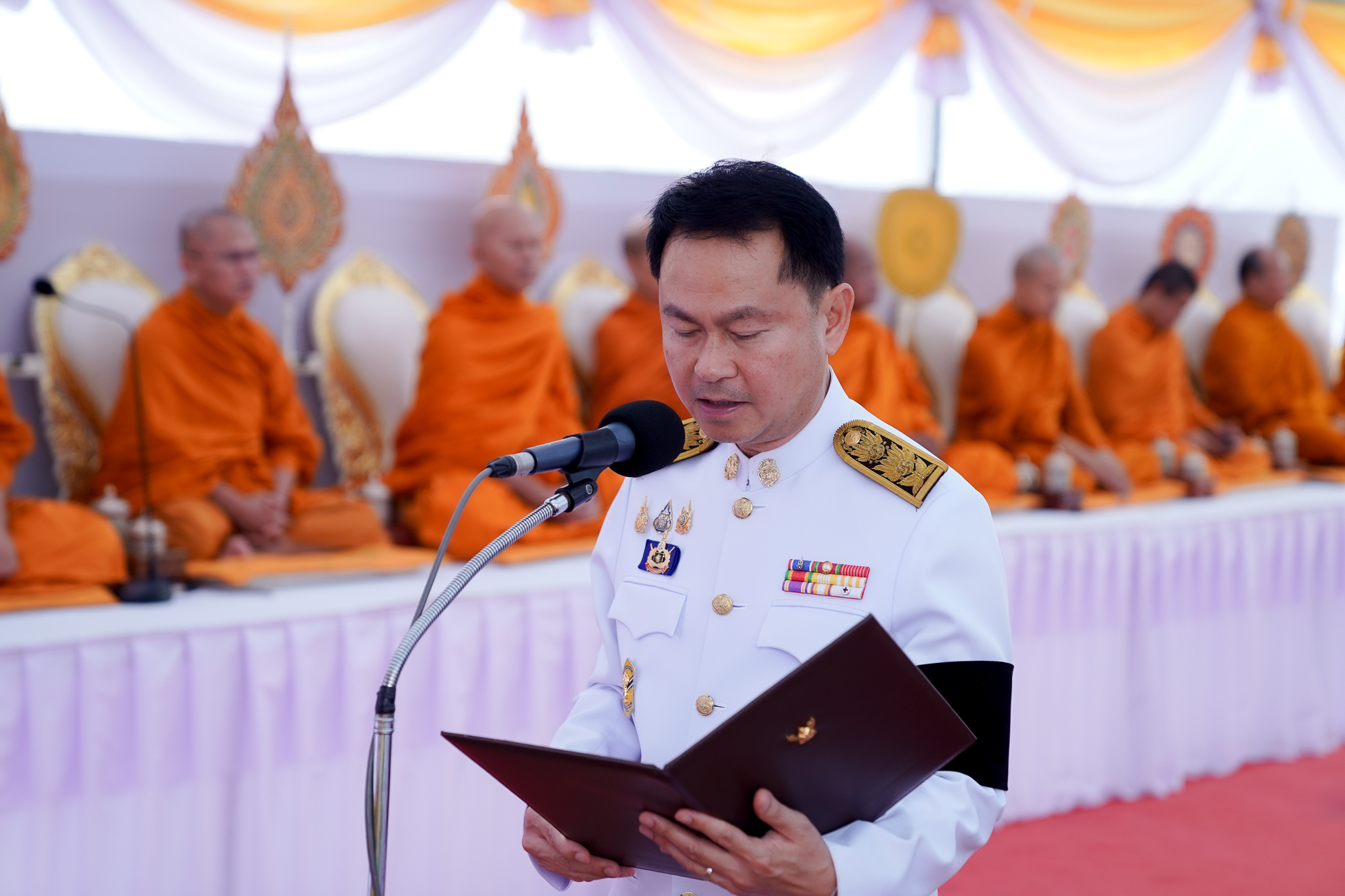 title - วันที่ 28 กรกฎาคม 2569 นายประเสริฐ กาญจนเกียรติกุล ปฏิรูปที่ดินจังหวัดบุรีรัมย์ พร้อมด้วย เจ้าหน้าที่ สำนักงานการปฏิรูปที่ดินจังหวัดบุรีรัมย์ ร่วมพิธีเจริญพระพุทธมนต์และทำบุญตักบาตรถวายพระราชกุศลแด่สมเด็จพระเจ้าอยู่หัว เนื่องในโอกาสวันเฉลิมพระชนมพรรษา 28 กรกฎาคม 2569