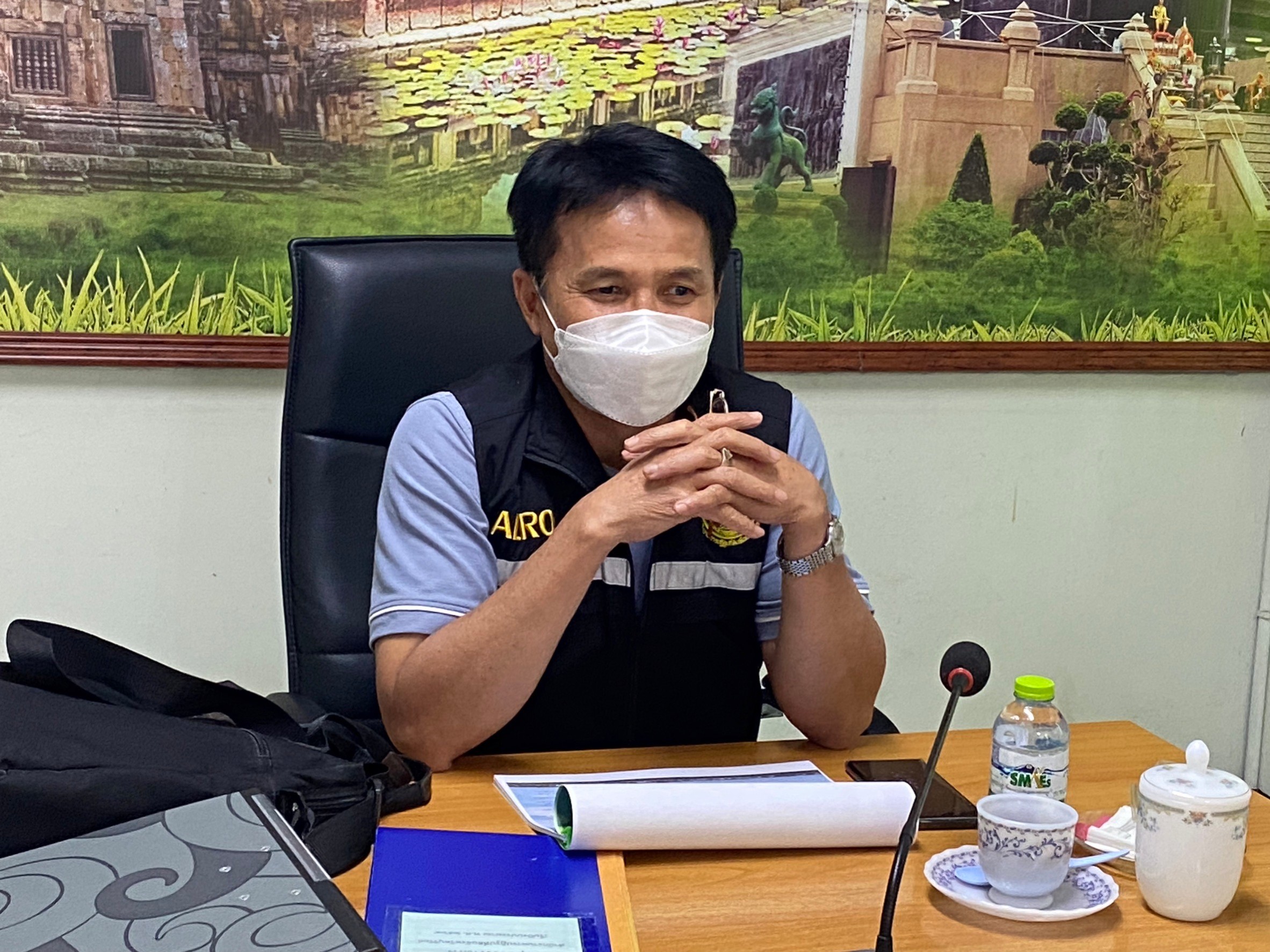 ผู้ตรวจราชการกรม ส.ป.ก. ประชุมตรวจราชการ ประจำปีงบประมาณ 2567 รอบ 1 สำนักงานการปฏิรูปที่ดินจังหวัดบุรีรัมย์