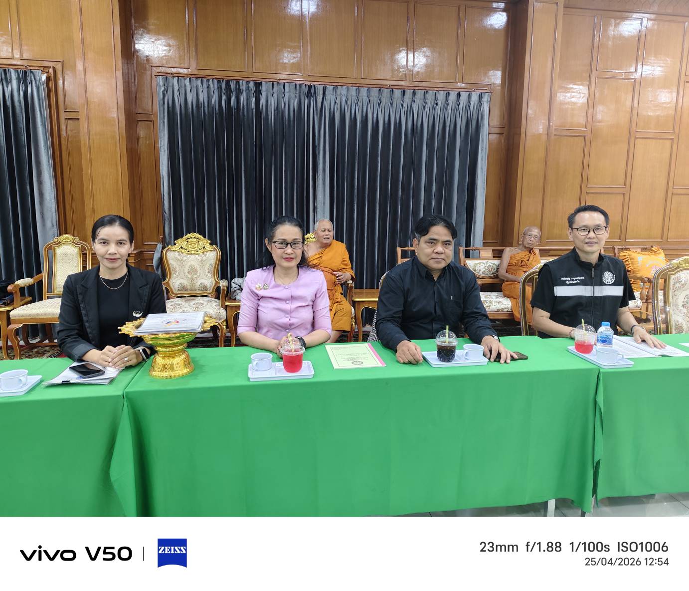 title - วันเสาร์ที่ 25 เมษายน 2569 นายประเสริฐ กาญจนเกียรติกุล ปฏิรูปที่ดินจังหวัดบุรีรัมย์ และเจ้าหน้าที่ ส.ป.ก.บุรีรัมย์ ถวายหนังสืออนุญาตให้ใช้ที่ดินเพื่อกิจการสาธารณูปโภค กรณีสำนักงานพระพุทธศาสนาแห่งชาติขอใช้ที่ดินเพื่อสร้างวัดจำนวน 3 วัด