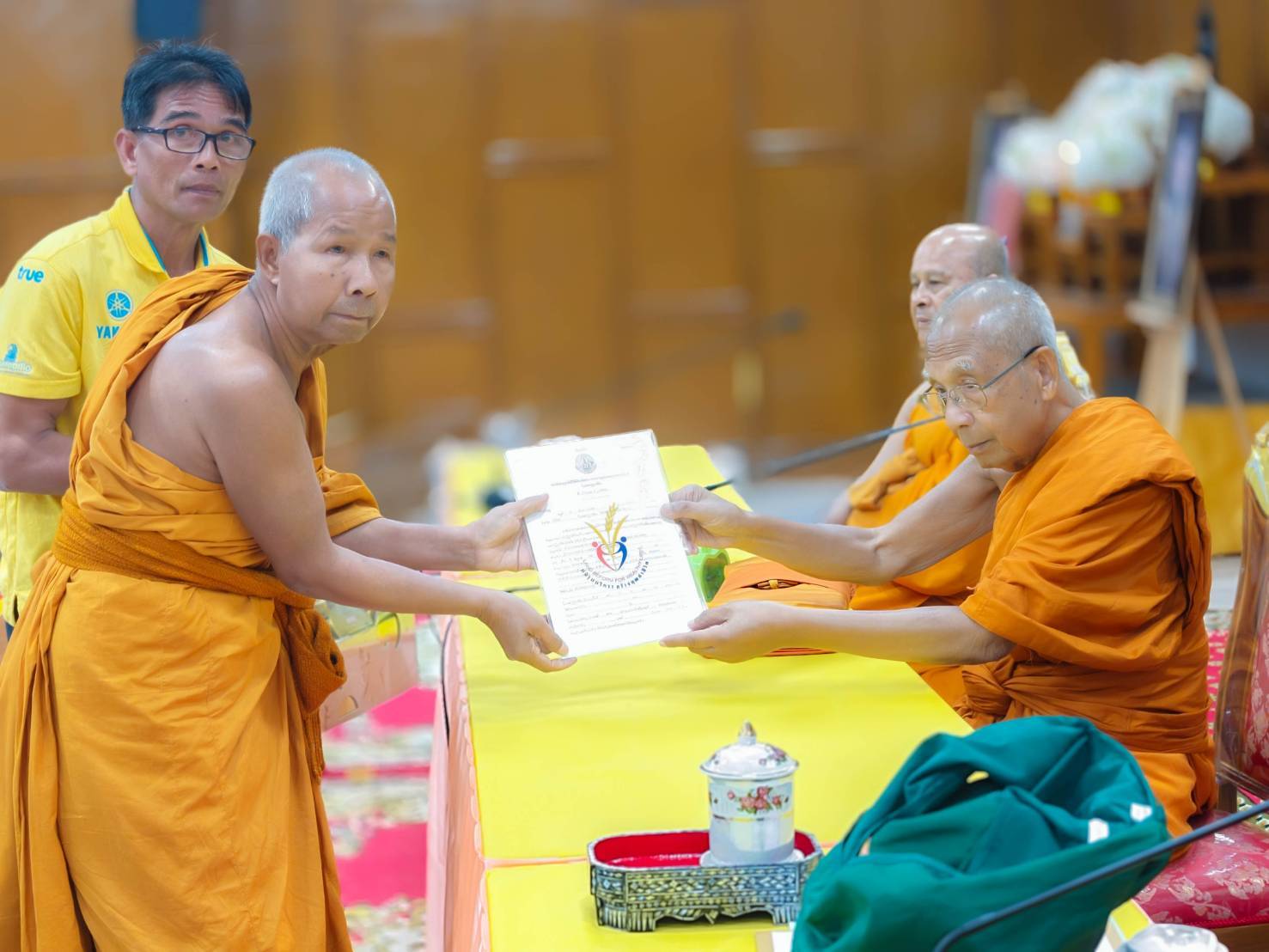 title - วันเสาร์ที่ 25 เมษายน 2569 นายประเสริฐ กาญจนเกียรติกุล ปฏิรูปที่ดินจังหวัดบุรีรัมย์ และเจ้าหน้าที่ ส.ป.ก.บุรีรัมย์ ถวายหนังสืออนุญาตให้ใช้ที่ดินเพื่อกิจการสาธารณูปโภค กรณีสำนักงานพระพุทธศาสนาแห่งชาติขอใช้ที่ดินเพื่อสร้างวัดจำนวน 3 วัด