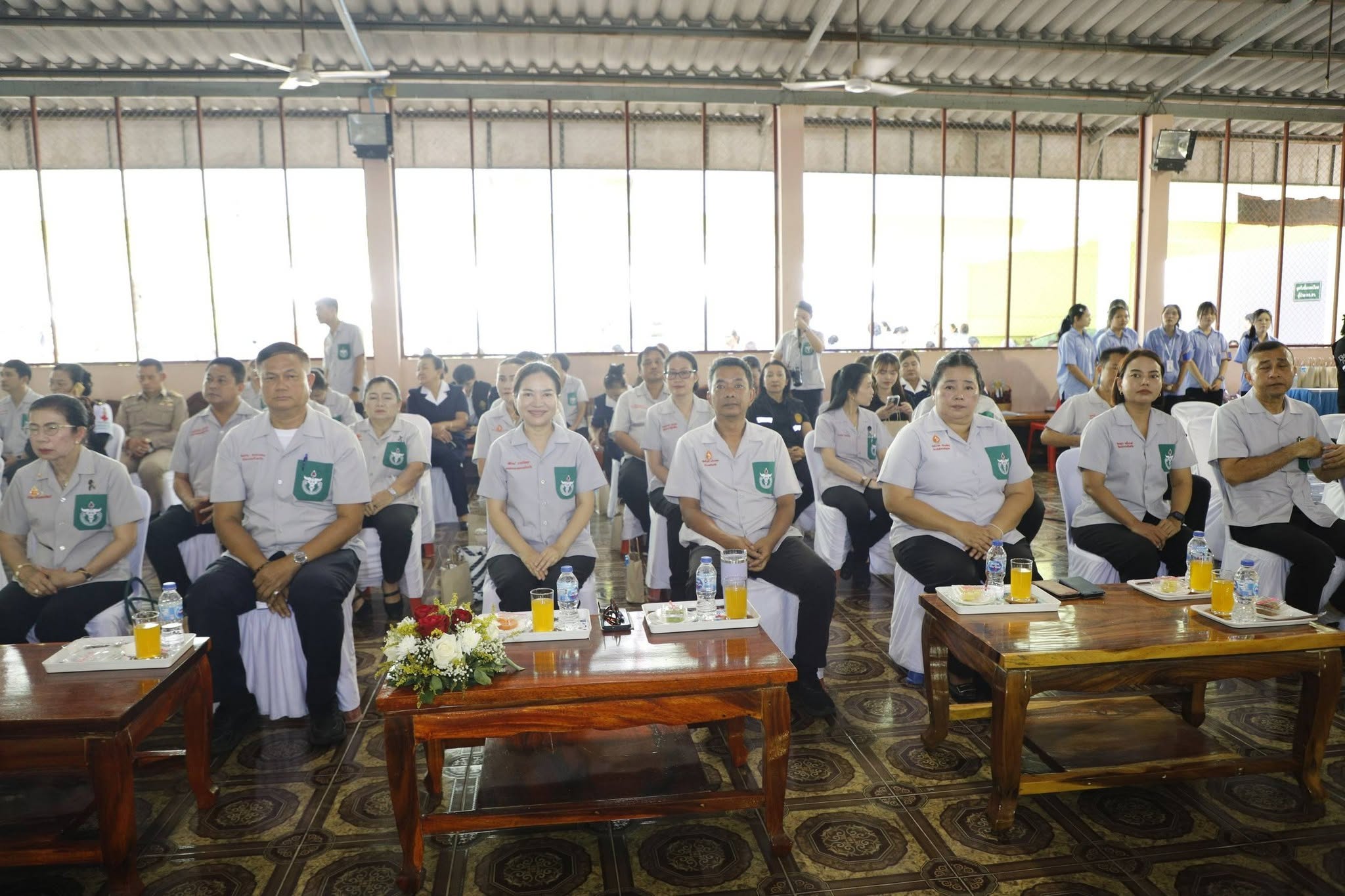 title - วันที่ 13 สิงหาคม 2579 นายประเสริฐ กาญจนเกียรติกุล  ปฏิรูปที่ดินจังหวัดบุรีรัมย์ มอบหมายให้กลุ่มยุทธศาสตร์และการปฏิรูปที่ดิน ร่วมกิจกรรมหน่วยแพทย์อาสา สมเด็จพระศรีนครินทราบรมราชชนนี (พอ.สว) โครงการบำบัดทุกข์บำรุงสุขสร้างรอยยิ้มให้ประชาชน