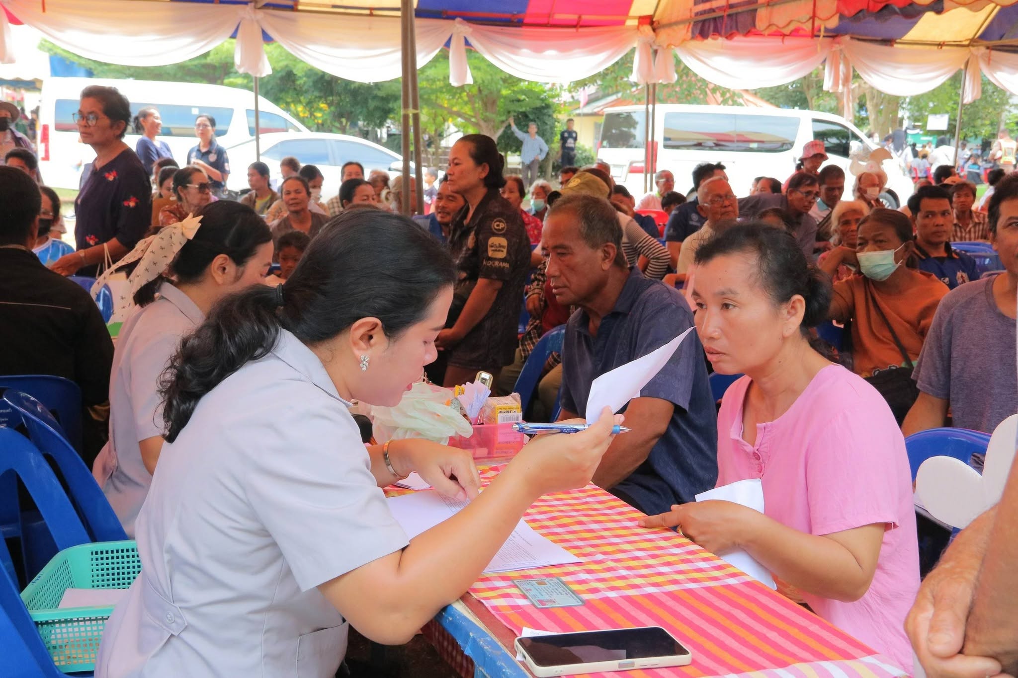 title - วันที่ 21 ตุลาคม 2569 นายประเสริฐ กาญจนเกียรติกุล ปฏิรูปที่ดินจังหวัดบุรีรัมย์ ได้มอบหมายให้เจ้าหน้าที่ ส.ป.ก.บุรีรัมย์ ร่วมออกหน่วยแพทย์อาสา สมเด็จพระศรีนครินทราบรมราชชนนี (พอ.สว) ภายใต้โครงการ 