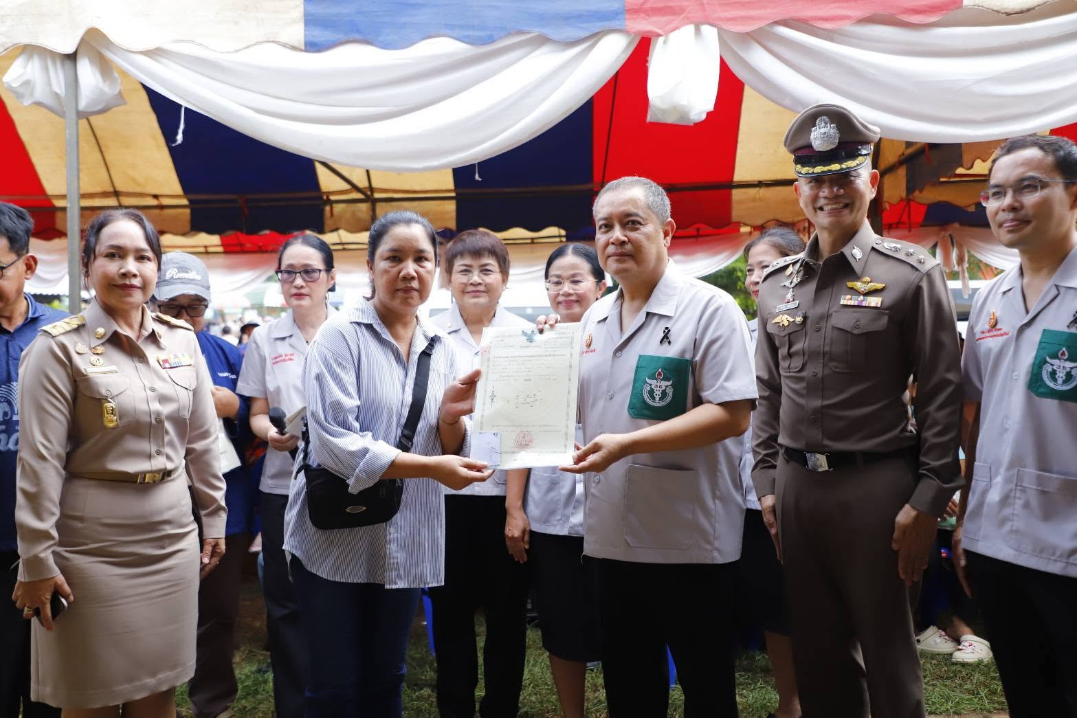 title - วันที่ 21 ตุลาคม 2569 นายประเสริฐ กาญจนเกียรติกุล ปฏิรูปที่ดินจังหวัดบุรีรัมย์ ได้มอบหมายให้เจ้าหน้าที่ ส.ป.ก.บุรีรัมย์ ร่วมออกหน่วยแพทย์อาสา สมเด็จพระศรีนครินทราบรมราชชนนี (พอ.สว) ภายใต้โครงการ 