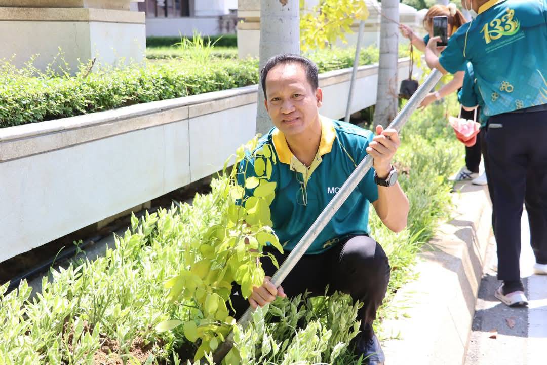 สำนักงานรัฐมนตรี กระทรวงเกษตรและสหกรณ์ จัดกิจกรรมวันต้นไม้ประจำปีของชาติ พ.ศ. 2568 ณ บริเวณศาลาพระมิ่งขวัญ ศูนย์ส่งเสริมและพัฒนาอาชีพเสริมนอกภาคการเกษตร (ศูนย์ศิลปาชีพบางไทร (เดิม)) อำเภอบางไทร จังหวัดพระนครศรีอยุธยา