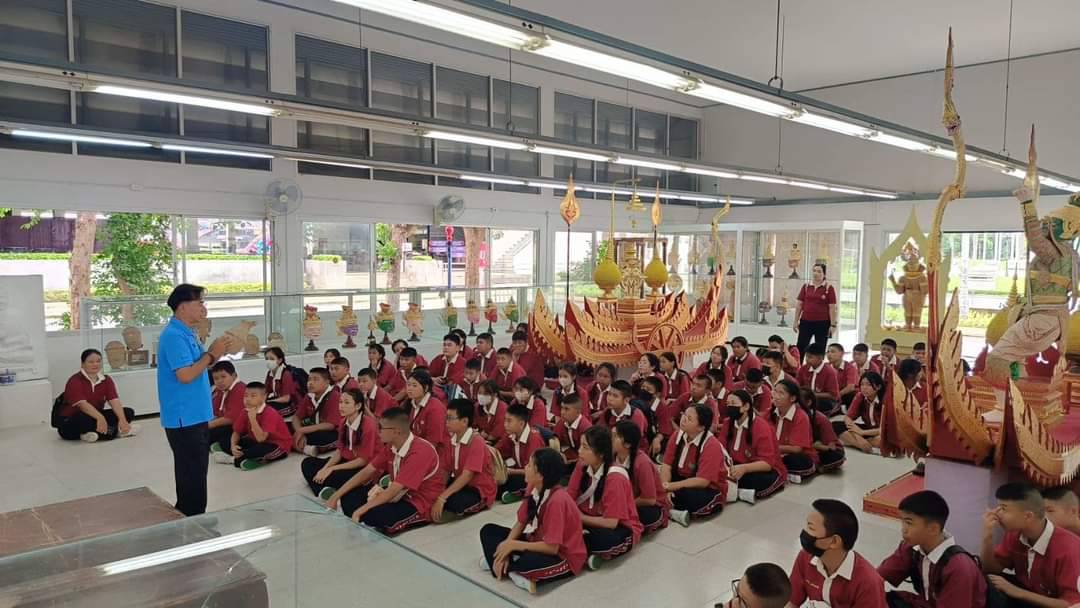 ศูนย์ส่งเสริมและพัฒนาอาชีพเสริมนอกภาคการเกษตร (ศพส.) ต้อนรับคณะครูและนักเรียน โรงเรียนอันนาลัย จังหวัดสมุทรสาคร 