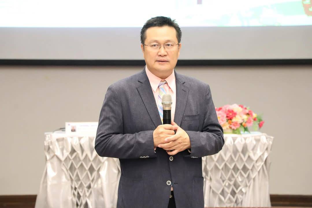 นายพิษณุ สำรี ผอ.ศพส. ได้รับเชิญเป็นผู้บรรยายพิเศษ ให้แก่ บุคลากรโครงการพัฒนาศักยภาพผู้สอบบัญชี ณ หอประชุมหม่อมราชวงศ์หญิงรสลิน คัคณางค์ ศูนย์ส่งเสริมและพัมนาอาชีพเสริมนอกภาคการเกษตร