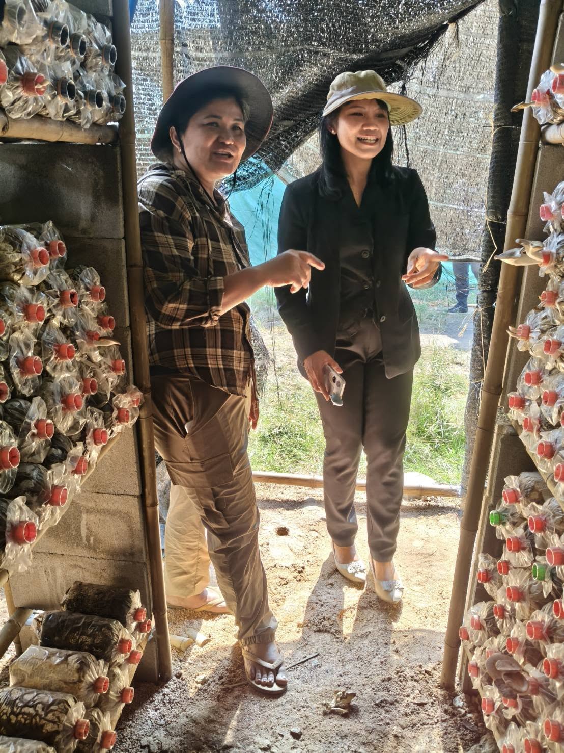 title - ผู้ตรวจราชการ ส.ป.ก. ประชุมตรวจติดตามความก้าวหน้าผลการดำเนินงานตามแผนการตรวจราชการ ประจำปีงบประมาณ พ.ศ. 2569 รอบที่ 1 เขตตรวจราชการที่ 8 จังหวัดฉะเชิงเทรา