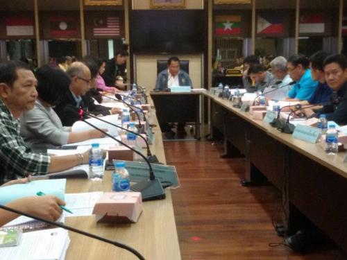 สำนักงานการปฏิรูปที่ดินจังหวัดฉะเชิงเทรา จัดการประชุมคณะกรรมการปฏิรูปที่ดินจังหวัดฉะเชิงเทรา ครั้งที่ 4/2562 ณ ห้องประชุมศูนย์ข้อมูลอาเซียน ชั้น 1 ศาลากลางจังหวัดฉะเชิงเทรา