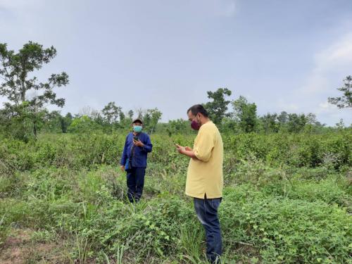 ปฏิรูปที่ดินจังหวัดฉะเชิงเทรา ได้มอบหมายให้เจ้าหน้าที่กลุ่มยุทธศาสตร์และการปฏิรูปที่ดิน  และกลุ่มงานช่างและแผนที่ ลงพื้นที่ตรวจสอบแปลงขุดสระขนาดความจุ 2,000,000 ลบ.ม.