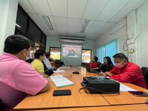 สำนักงานการปฏิรูปที่ดินจังหวัดฉะเชิงเทรา เข้าร่วมประชุมทางไกลออนไลน์ (Web Conference) ติดตามงานตามแผนงาน กิจกรรมจัดที่ดิน ปีงบประมาณ พ.ศ. ๒๕๖๔ 