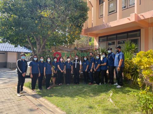 รองเลขาธิการสำนักงานการปฏิรูปที่ดินเพื่อเกษตรกรรม ได้ตรวจเยี่ยมและติดตามการดำเนินงานการขับเคลื่อนกิจกรรมตามแผนงานการปฏิบัติราชการ ส.ป.ก.