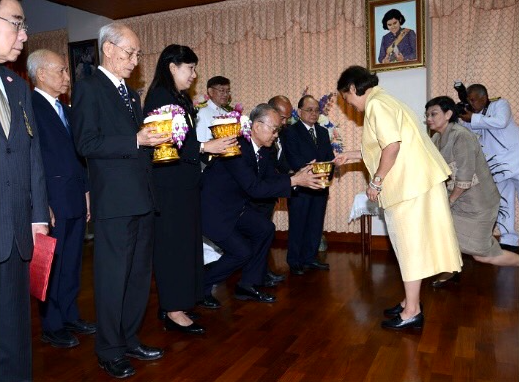 การเสวนาเรื่อง “องค์ประมุขกับการปฏิรูปที่ดิน”