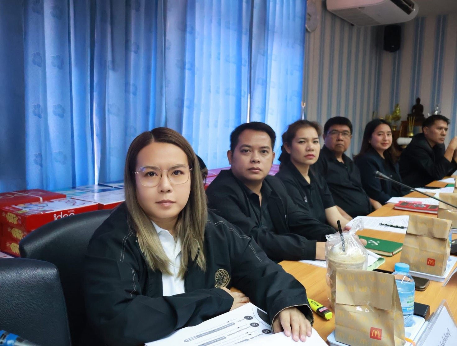 ประชุมตรวจติดตามผลการดำเนินงานโครงการตามแผนการตรวจราชการ ของผู้ตรวจราชการกระทรวงเกษตรและสหกรณ์เขตตรวจราชการที่ 9 จังหวัดจันทบุรี ประจำปีงบประมาณ พ.ศ. 2569 ผ่านระบบทางไกลออนไลน์ Application Zoom