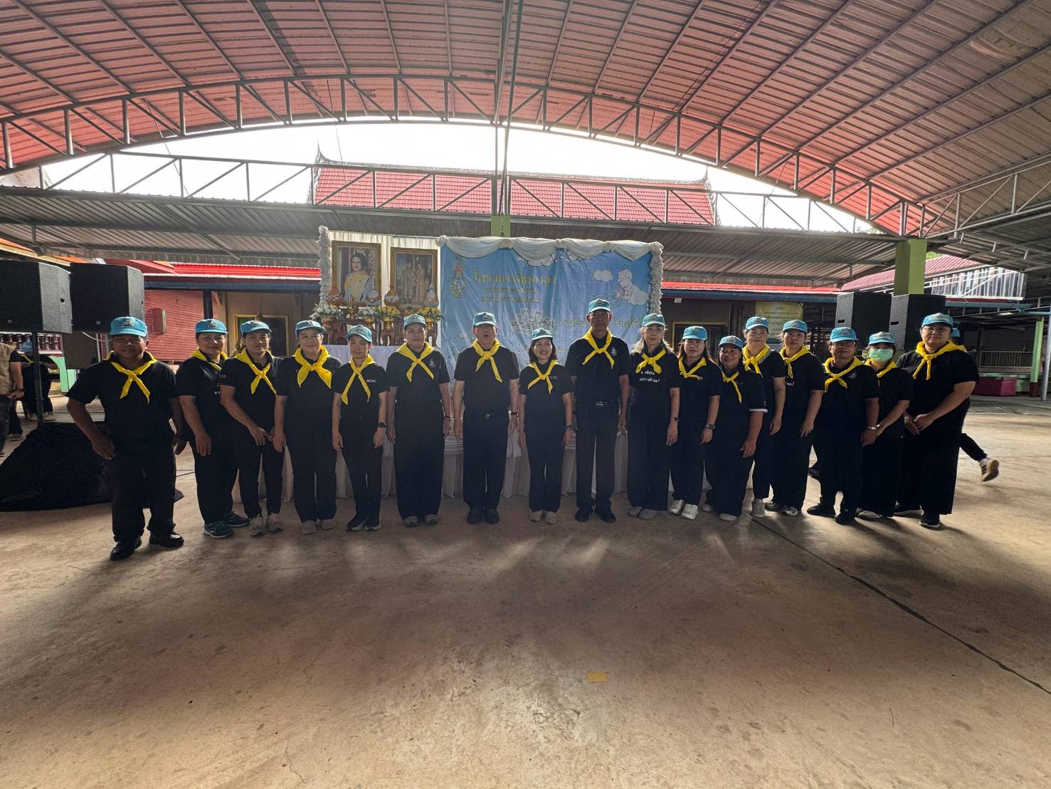 ส.ป.ก.จันทบุรี เข้าร่วมกิจกรรมจิตอาสาเนื่องในวันคล้ายวันเฉลิมพระชนมพรรษา สมเด็จพระนางเจ้าสิริกิติ์ พระบรมราชินีนาถ พระบรมราชชนนีพันปีหลวง (วันแม่แห่งชาติ)