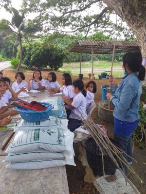      โครงการเพิ่มศักยภาพระบบงานเกษตรภายใต้แผนพัฒนาเด็กและเยาวชนในถิ่นทุรกันดาร ตามพระราชดำริ สมเด็จพระกนิษฐาธิราชเจ้า กรมสมเด็จพระเทพรัตนราชสุดาฯ สยามบรมราชกุมารี