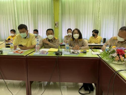 เข้าร่วมการประชุมคณะกรรมการโครงการคลินิกเกษตรเคลื่อนที่ในพระราชานุเคราะห์