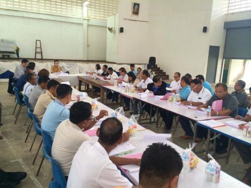 ประชุมคณะอนุกรรมการกลั่นกรองการใช้ประโยชน์ในที่ดินของผู้ได้รับการจัดที่ดิน