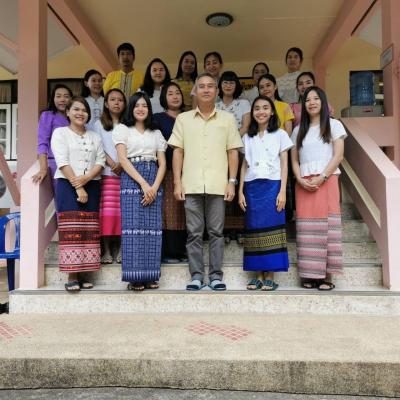 รณรงค์การแต่งกายด้วยผ้าไทยหรือผ้าพื้นเมือง และหิ้วปิ่นโตรับประทานอาหาร เพื่อส่งเสริมวัฒนธรรมในองค์กร (ALRO SMART) 