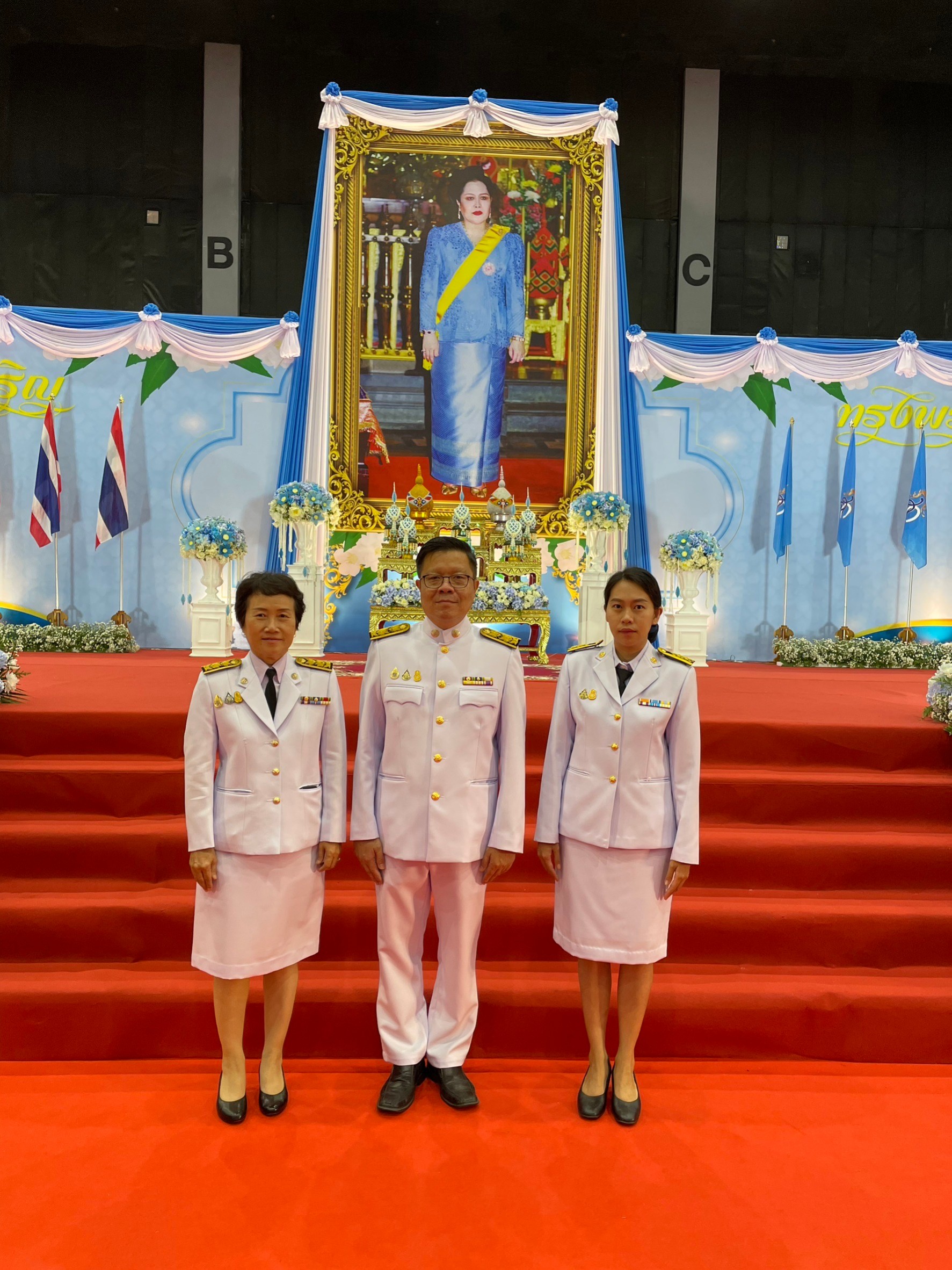 ส.ป.ก.เชียงใหม่ ร่วมพิธีเนื่องในวันเฉลิมพระชนมพรรษา สมเด็จพระนางเจ้าสิริกิติ์ พระบรมราชินีนาถ พระบรมราชชนนีพันปีหลวง