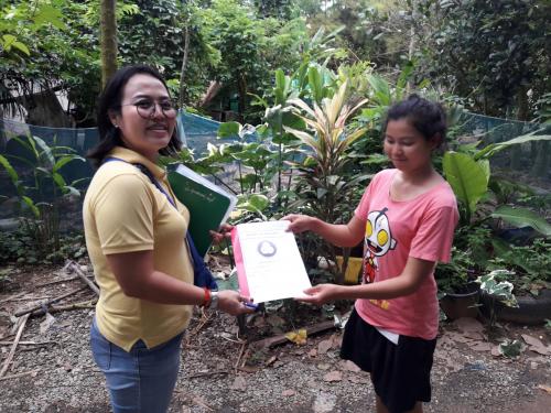 ส.ป.ก.ชลบุรี ออกตรวจเยี่ยมเกษตรกรโครงการ 5 ประสาน สืบสานเกษตรทฤษฏีใหม่ อ.บ่อทอง จ.ชลบุรี