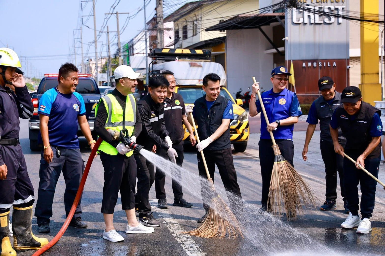 title - เดินหน้า 