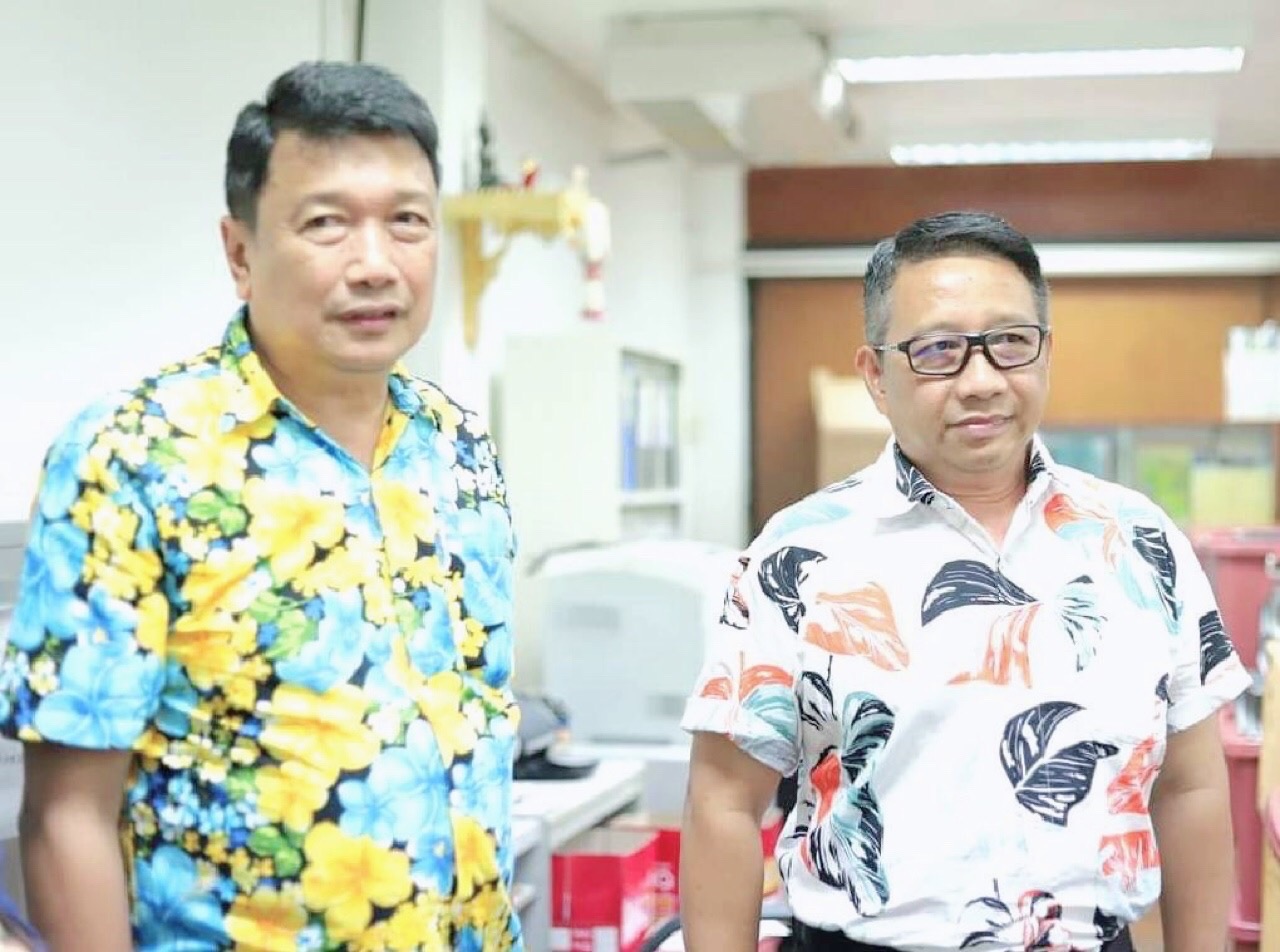 รองเลขาธิการ ส.ป.ก. เยี่ยมชมกลุ่มงานของสำนักบริหารกองทุน เนื่องในประเพณีวันสงกรานต์ ประจำปี 2566
