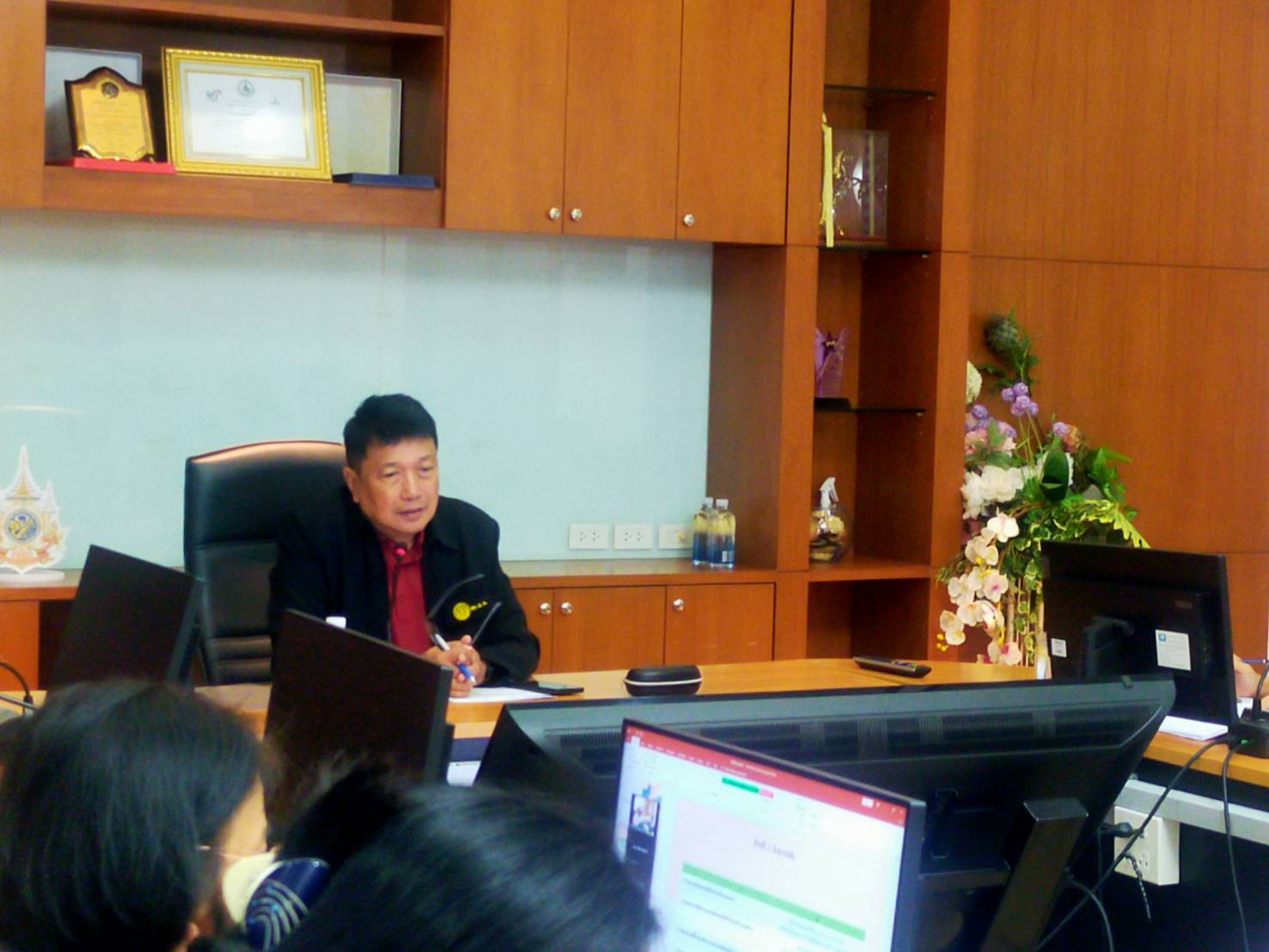 ประชุมคณะทำงานกำหนดกรอบการประเมินผลการปฏิบัติราชการ (ตัวชี้วัด)ตามคำรับรองการปฏิบัติราชการระดับหน่วยงานของสำนักบริหารกองทุน และ ส.ป.ก.จังหวัด ประจำปีงบประมาณ พ.ศ. 2567 รอบที่ 1 (1 ตุลาคม 2566 - 31 มีนาคม 2567)
