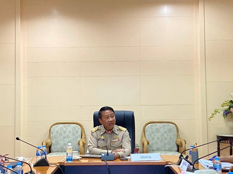 ประชุมคณะทำงานกำหนดแนวทางและการแก้ไขปัญหาร่วมกันในการดำเนินงาน กรณีเกษตรกรผู้ได้รับสิทธิหรือกรรมสิทธิ์ในที่ดินขอรับสินเชื่อจาก ธ.ก.ส. ครั้งที่ 1/2566 