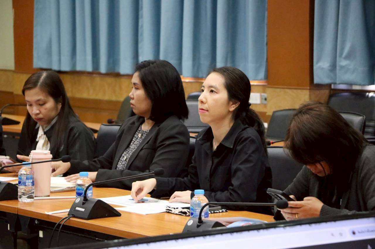 title - ประชุมคณะทำงานจัดทำรายงานผลการดำเนินงานกองทุนการปฏิรูปที่ดินเพื่อเกษตรกรรม ประจำปีงบประมาณ พ.ศ. 2568 