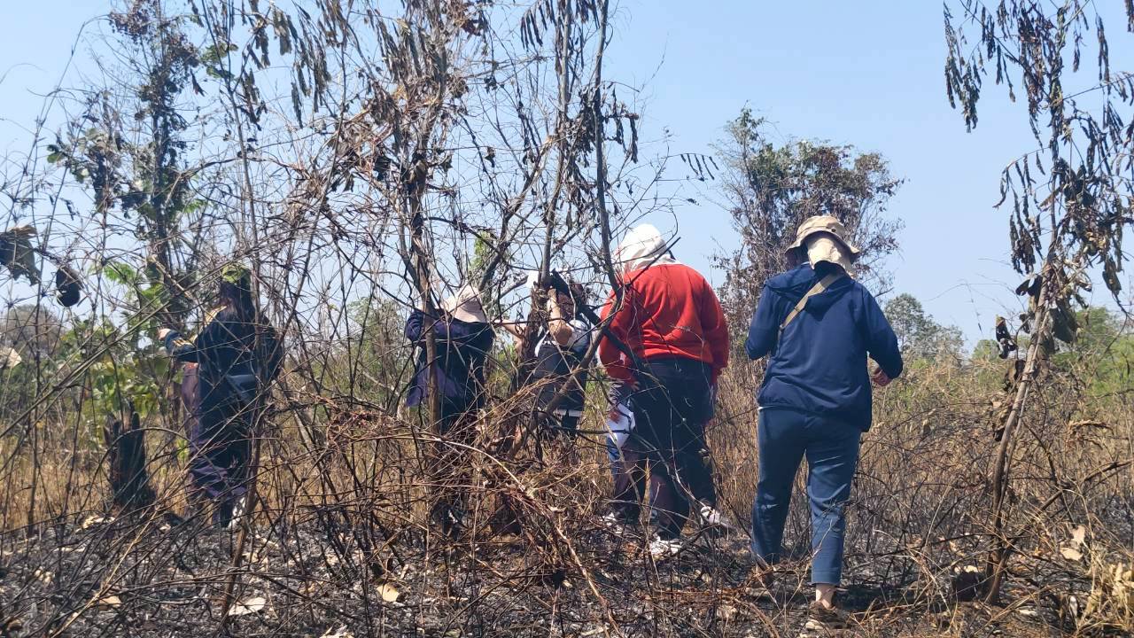 title - เจ้าหน้าที่กลุ่มที่ดินและผลประโยชน์ สำนักบริหารกองทุน เข้าสัมภาษณ์เชิงลึก (Focus group Discussion : FGD) ปฏิรูปที่ดินจังหวัด พร้อมด้วยเจ้าหน้าที่ ส.ป.ก.กาฬสินธุ์ และส.ป.ก.ศรีสะเกษ