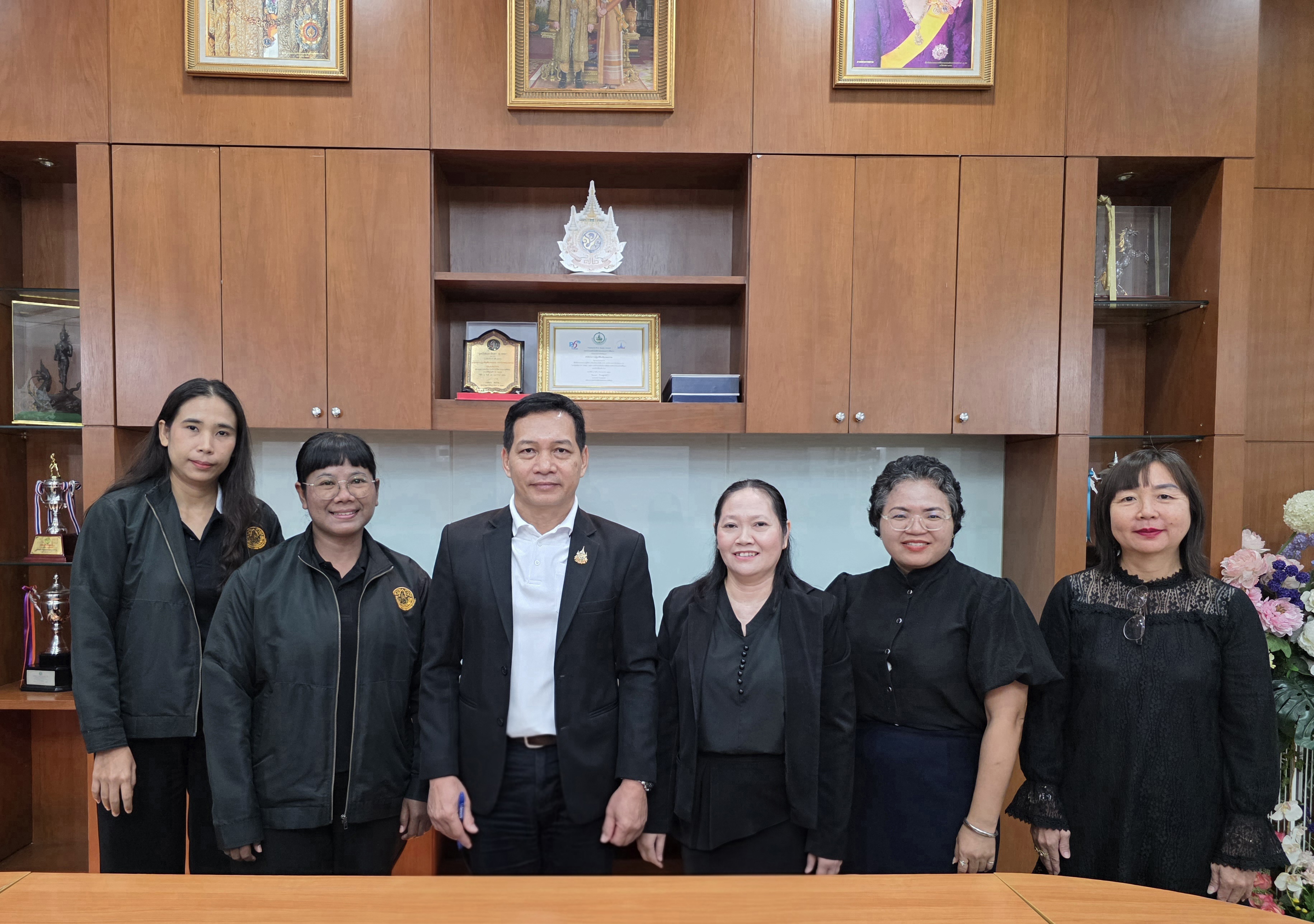 title - ประชุมสรุปข้อตรวจพบโครงการพัฒนาเกษตรกรรมยั่งยืนในเขตปฏิรูปที่ดินของกลุ่มตรวจสอบภายใน ส.ป.ก. ประจำปีงบประมาณ 2569 
