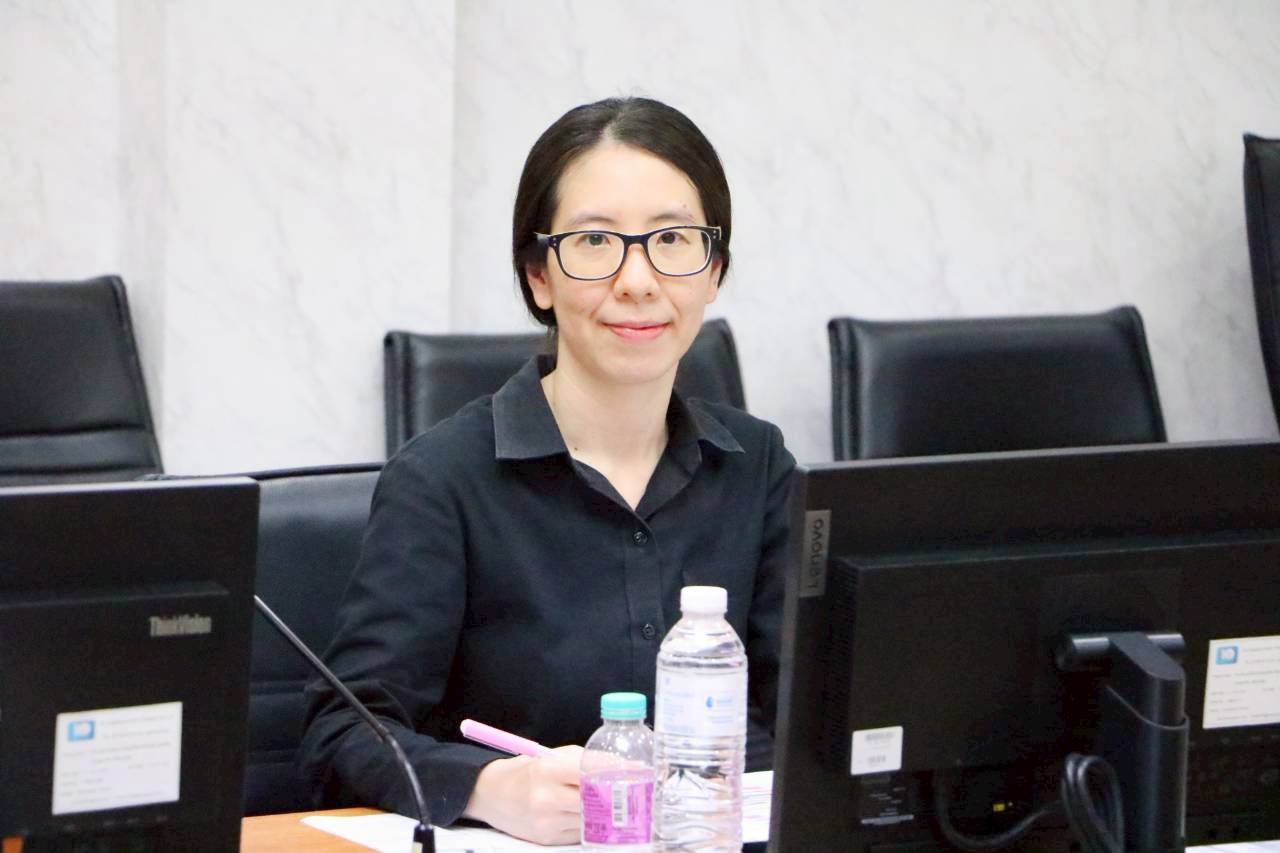 title - ประชุมคณะทำงานกำหนดกรอบการประเมินผลการปฏิบัติราชการ (ตัวชี้วัด) ตามคำรับรองการปฏิบัติราชการระดับหน่วยงานของสำนักบริหารกองทุน และสำนักงานการปฏิรูปที่ดินจังหวัด ประจำปีงบประมาณ พ.ศ. 2569 รอบที่ 1 (1 ตุลาคม 2568 – 31 มีนาคม 2569)