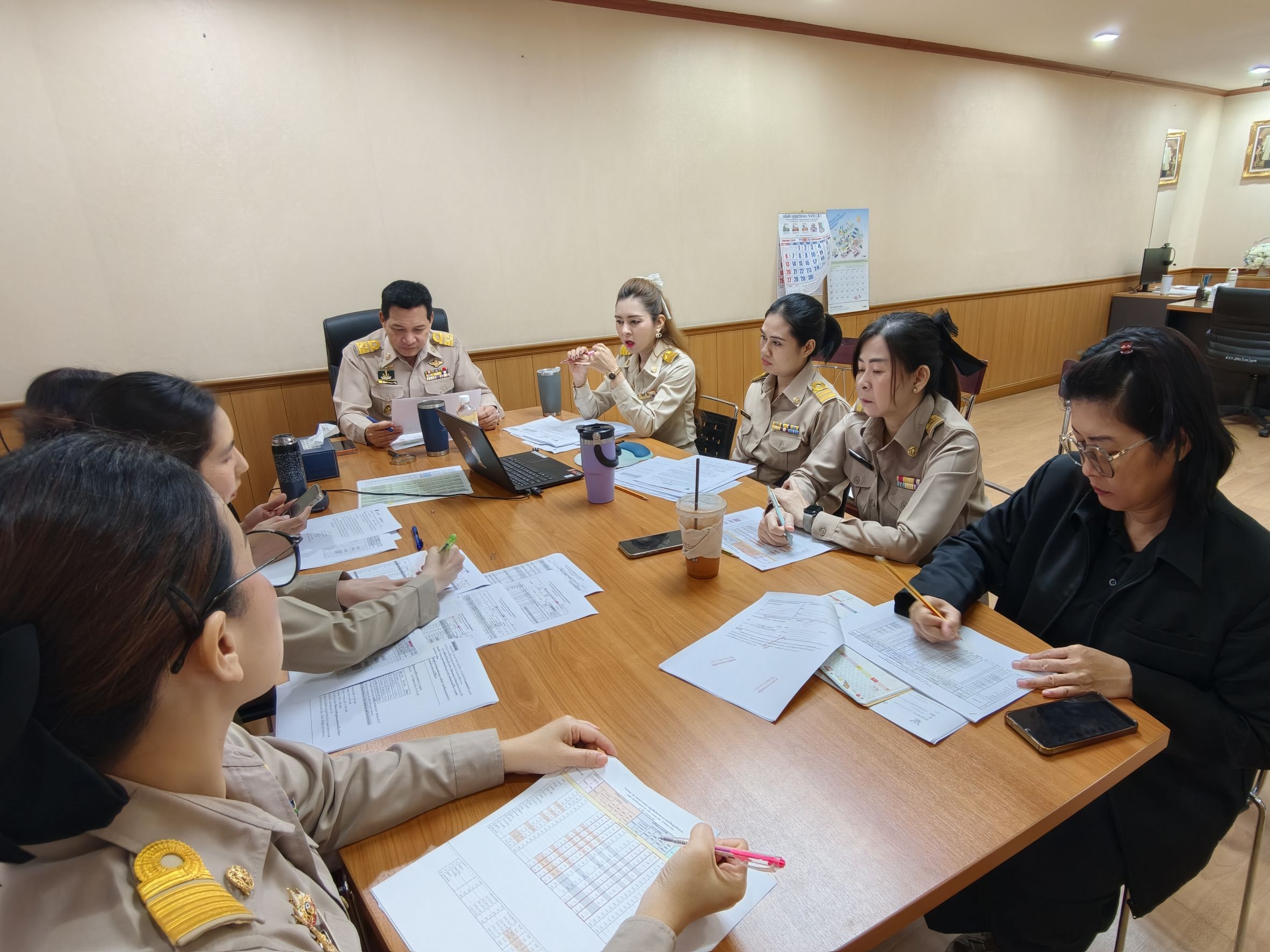 title - ประชุมคณะทำงานกำหนดกรอบการประเมินผลการปฏิบัติราชการ (ตัวชี้วัด) ตามคำรับรองการปฏิบัติราชการระดับหน่วยงานของสำนักบริหารกองทุน และ ส.ป.ก.จังหวัด ประจำปีงบประมาณ พ.ศ. 2569 รอบที่ 2 (1 เมษายน - 30 กันยายน 2569)