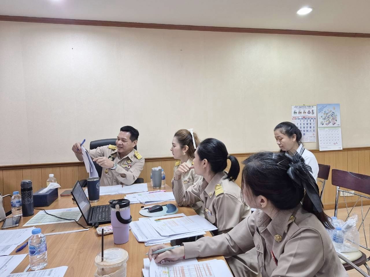 title - ประชุมคณะทำงานกำหนดกรอบการประเมินผลการปฏิบัติราชการ (ตัวชี้วัด) ตามคำรับรองการปฏิบัติราชการระดับหน่วยงานของสำนักบริหารกองทุน และ ส.ป.ก.จังหวัด ประจำปีงบประมาณ พ.ศ. 2569 รอบที่ 2 (1 เมษายน - 30 กันยายน 2569)