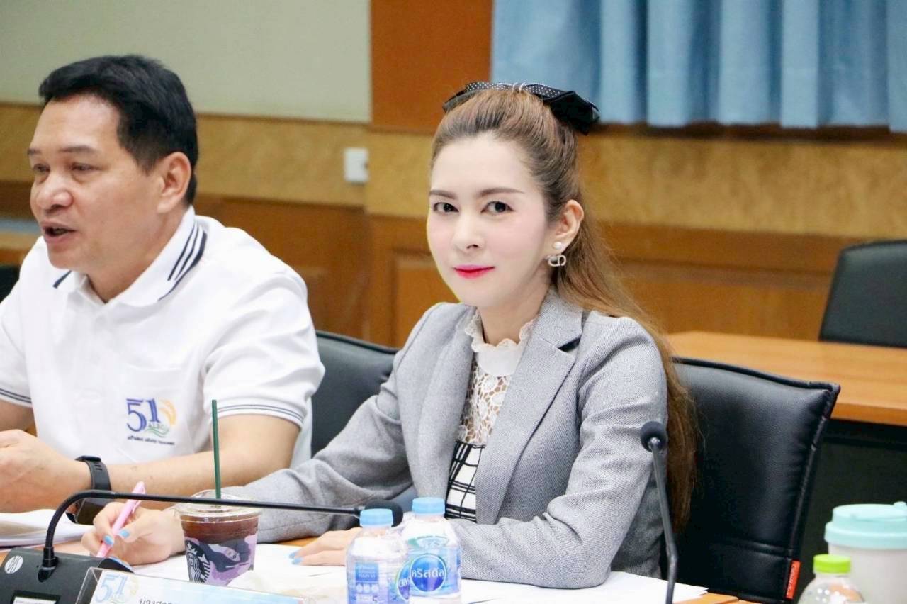 title - ประชุมติดตามเร่งรัดการใช้จ่ายเงินกองทุนการปฏิรูปที่ดินเพื่อเกษตรกรรม ประจำปีงบประมาณ พ.ศ. 2569 ครั้งที่ 1/2569 