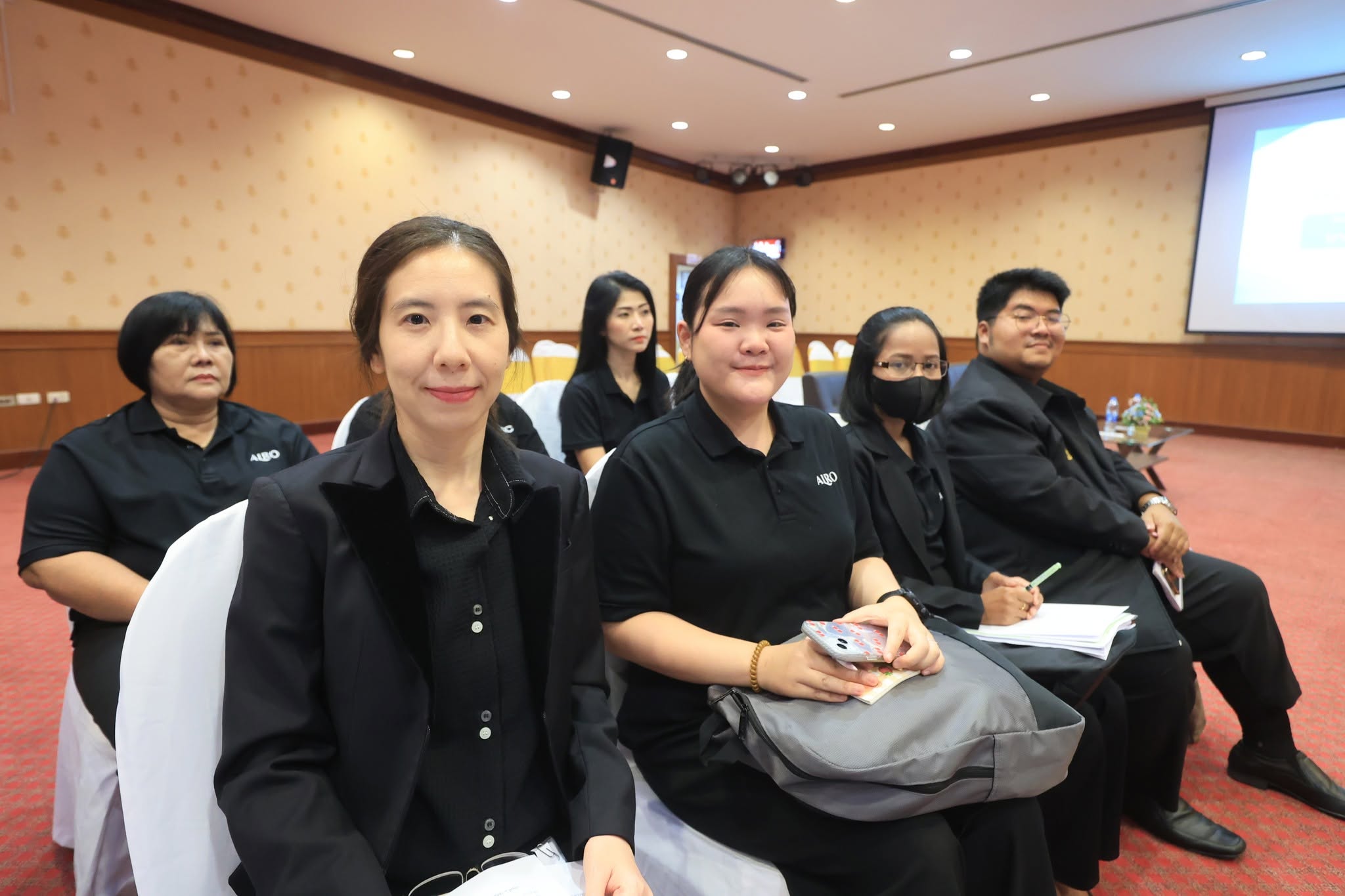 title - สบท. เข้าร่วมประชุมคณะทำงานติดตามเงินงบประมาณ ประจำปีงบประมาณ พ.ศ. 2569 ของสำนักงานการปฏิรูปที่ดินเพื่อเกษตรกรรม ครั้งที่ 4/2569 (ภาคกลางและภาคใต้) 