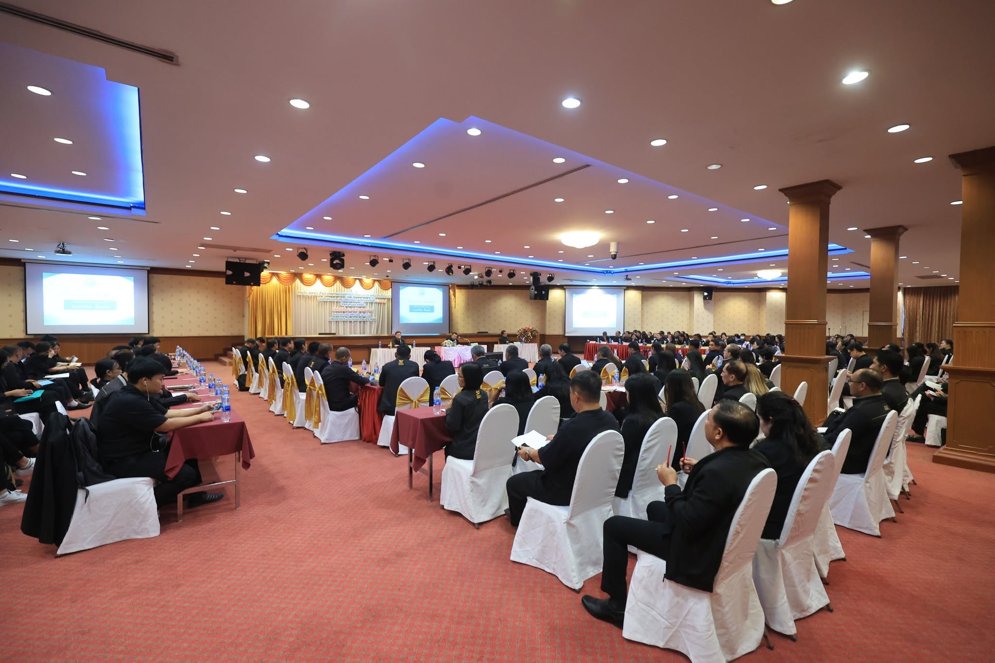 title - สบท. เข้าร่วมประชุมคณะทำงานติดตามเงินงบประมาณ ประจำปีงบประมาณ พ.ศ. 2569 ของสำนักงานการปฏิรูปที่ดินเพื่อเกษตรกรรม ครั้งที่ 4/2569 (ภาคกลางและภาคใต้) 