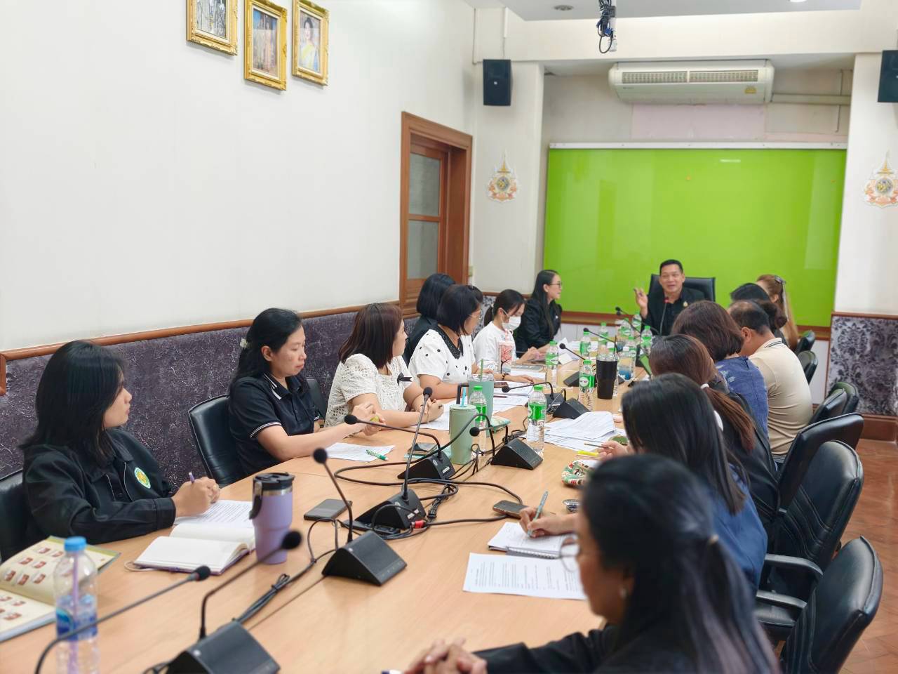 title - ประชุมหารือแนวทางการจัดทำข้อมูล ตามกรอบหลักเกณฑ์การประเมินผล การดำเนินงานทุนหมุนเวียน ในด้านที่ 3 การปฏิบัติการ ตัวชี้วัดที่ 3.3 ระดับความสำเร็จในการจัดเก็บข้อมูลสำหรับประเมินผลลัพธ์ในปีบัญชี 2570 